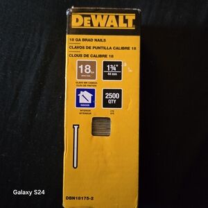 DEWALT 18 GA Brad Nails - Yellow